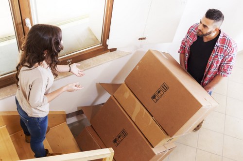 Storage service supporting homes and businesses with flexible space